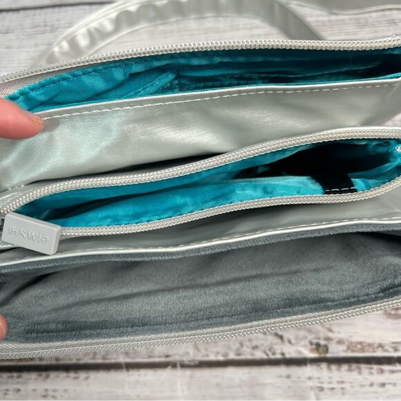 IHKWIP Triple Quilted Crossbody with Wristlet Strap Metallic Silver Purse Bag - Picture 10 of 16